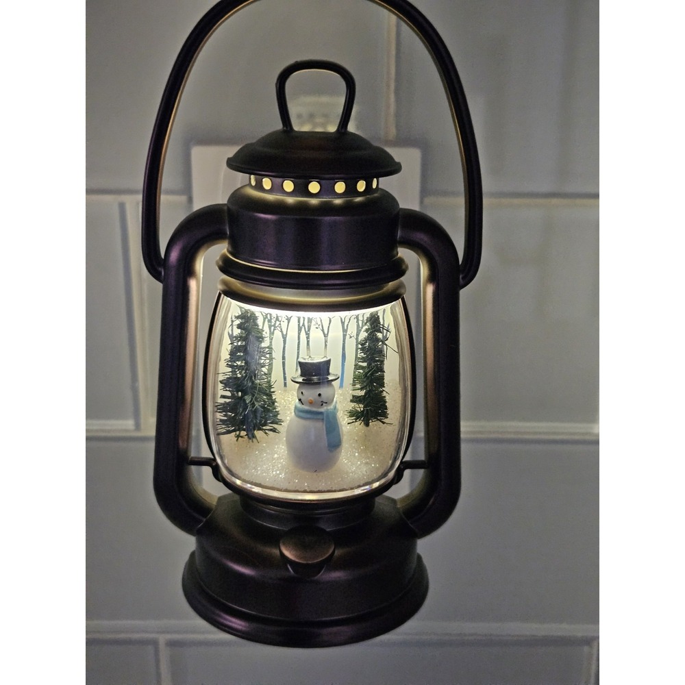 Bath & Body Works Winter Lantern Scene Snowman Wallflowers Fragrance Plug
